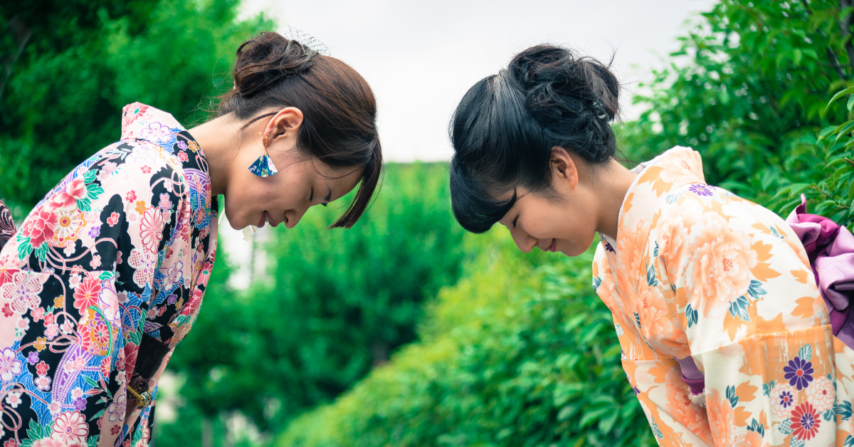 Ý NGHĨA CỦA VĂN HÓA CÚI CHÀO Ở NHẬT BẢN