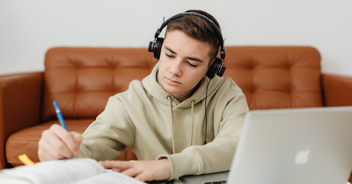 15 PHÚT MỖI NGÀY ĐỂ NGHE HIỂU TIẾNG NHẬT KHÔNG CÒN LÀ ÁC MỘNG