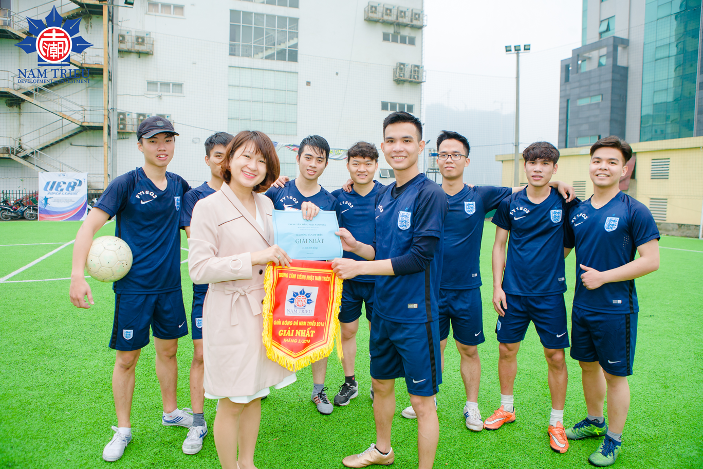 Câu lạc bộ bóng đá Nam Triều 2018